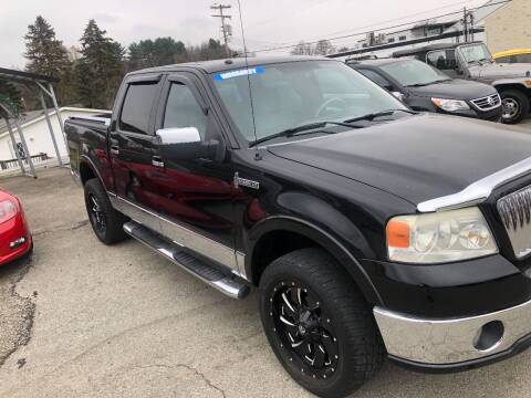 2006 Lincoln Mark LT for sale at ROUTE 21 AUTO SALES in Uniontown PA