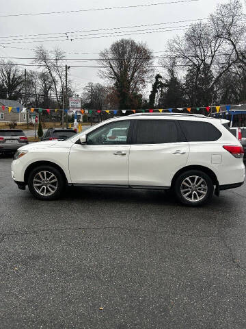 2014 Nissan Pathfinder SV