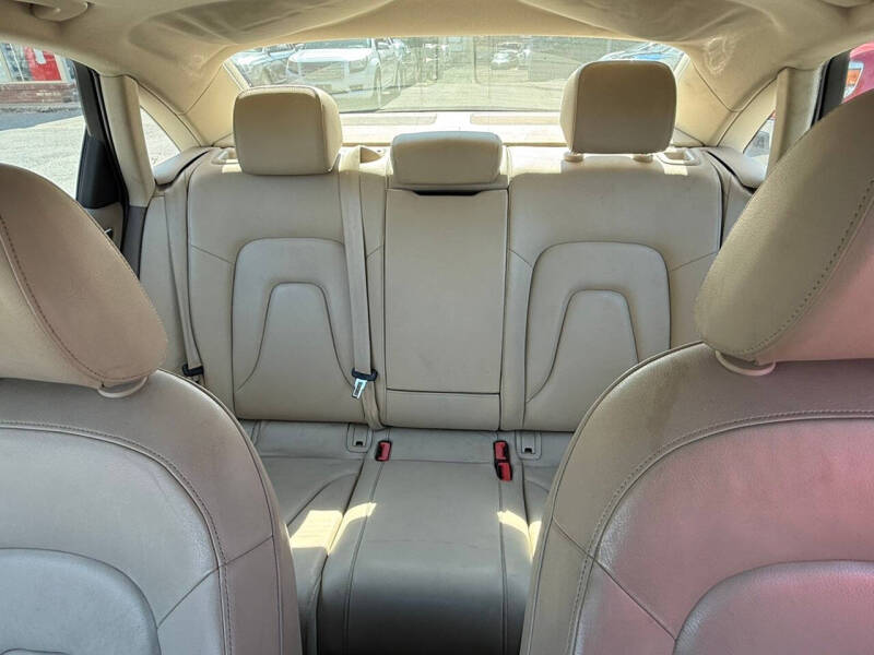 2012 Audi A4 2.0T quattro Premium Plus