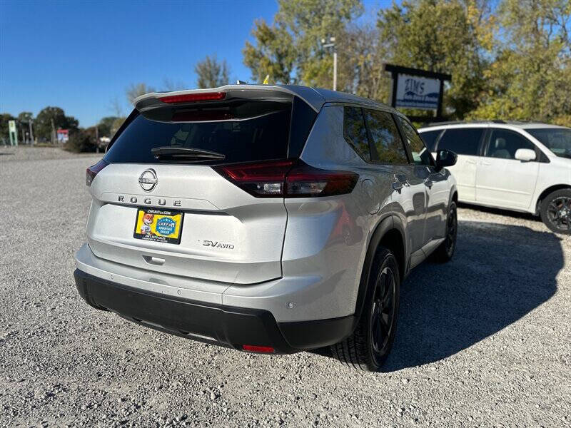 2024 Nissan Rogue SV