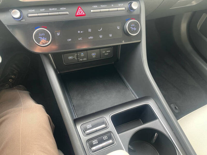 2025 Hyundai Sonata SEL