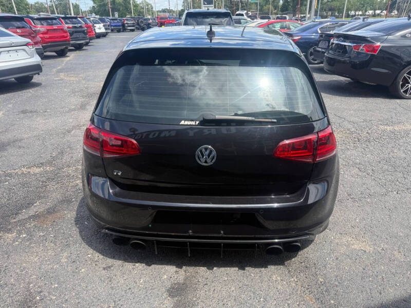 2017 Volkswagen Golf R 4Motion