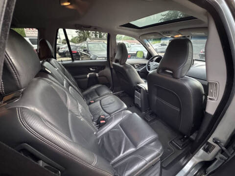 2013 Volvo XC90 3.2 R-Design Platinum