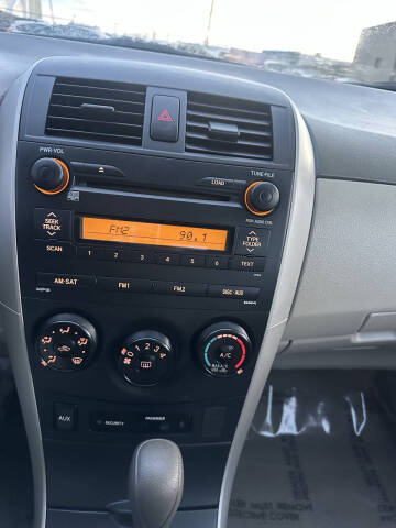 2009 Toyota Corolla LE