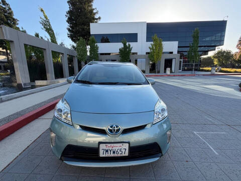 2015 Toyota Prius Three