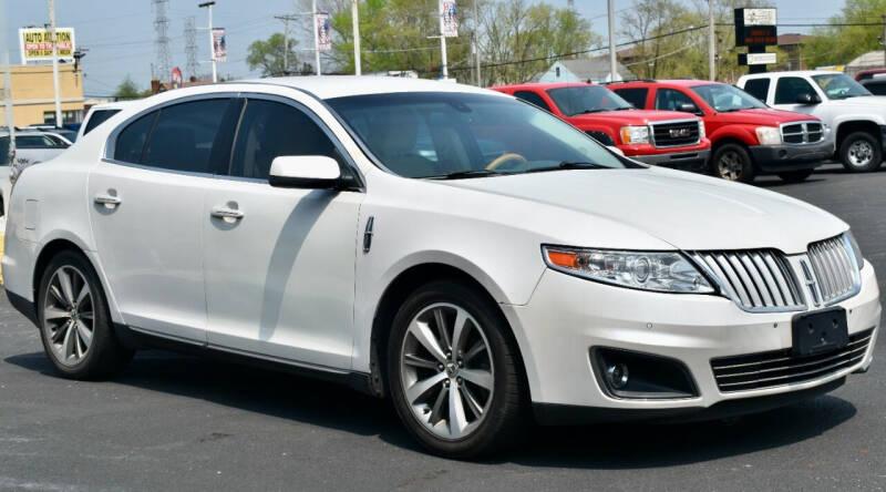 2011 Lincoln MKS