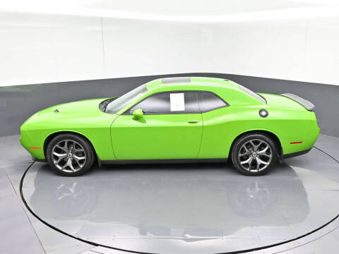 2017 Dodge Challenger SXT