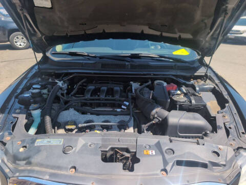 2011 Ford Taurus SEL