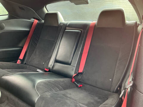 2016 Dodge Challenger SRT 392