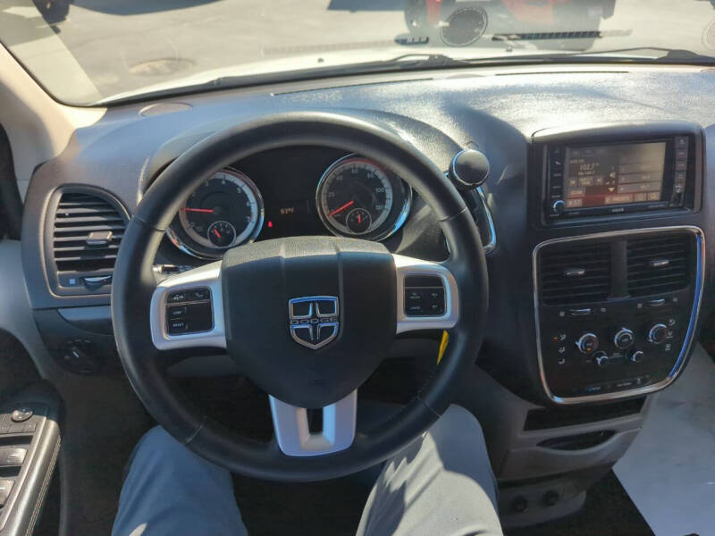 2017 Dodge Grand Caravan SE