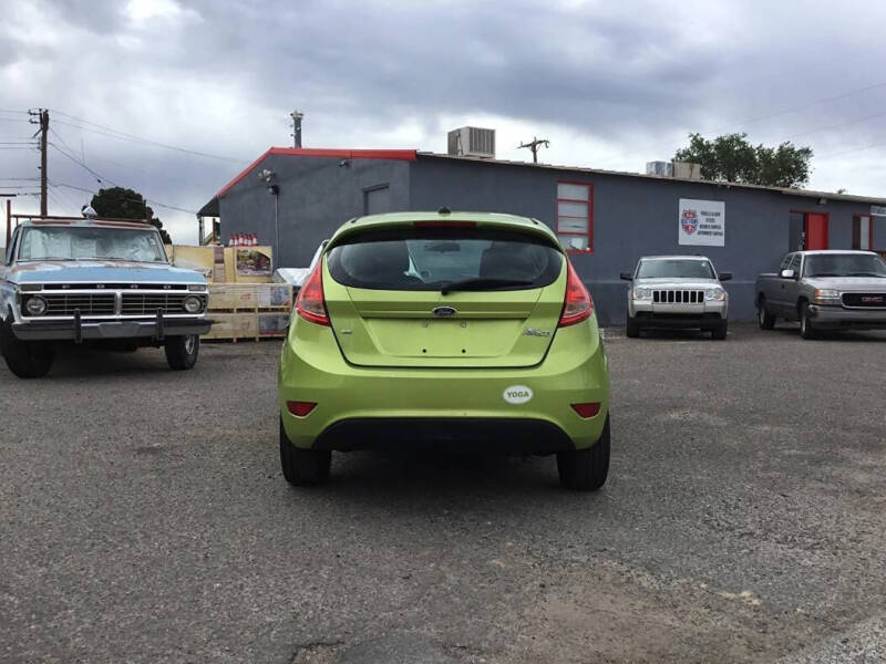 2011 Ford Fiesta SE