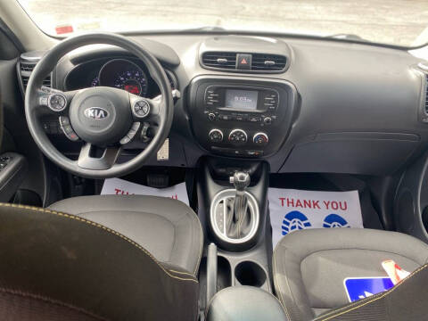 2016 Kia Soul +
