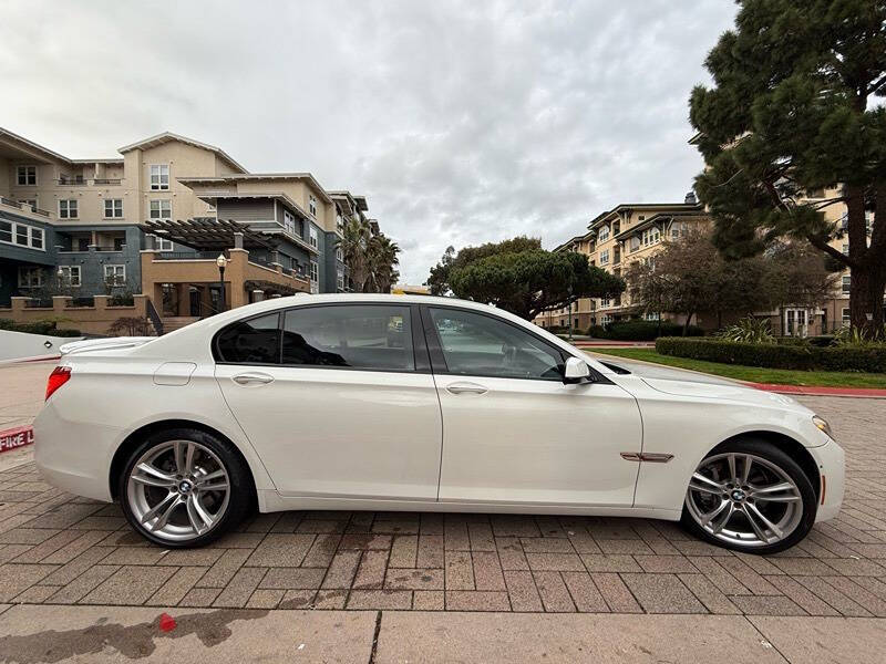 2011 BMW 7 Series 740Li