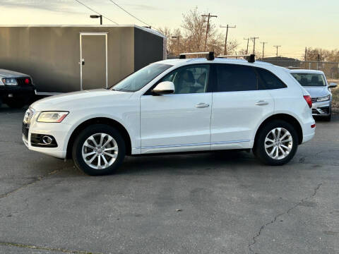2015 Audi Q5 2.0T quattro Premium Plus