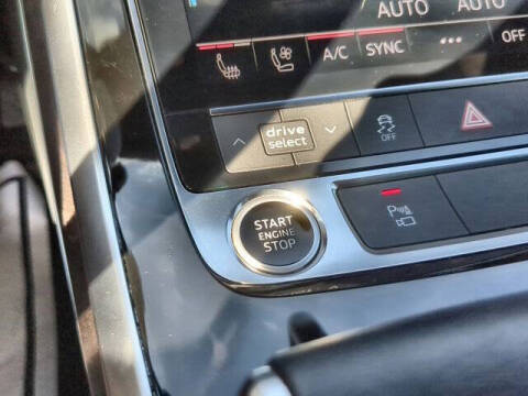 2021 Audi Q8 quattro Premium Plus 55 TFSI