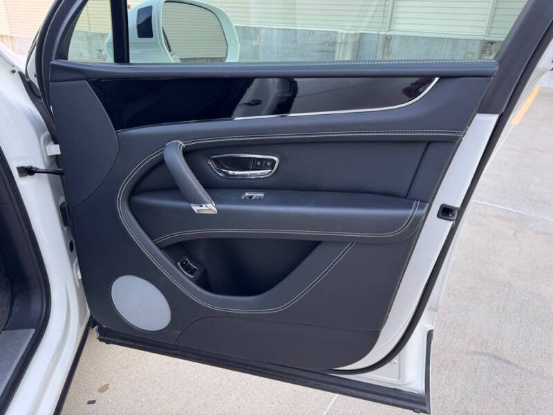 2019 Bentley Bentayga V8