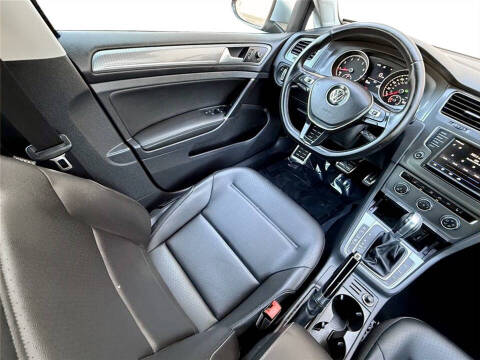 2017 Volkswagen Golf Alltrack