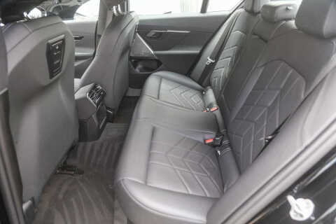 2025 BMW 5 Series 530i