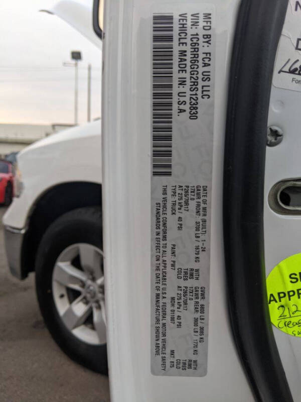 2024 RAM 1500 Classic SLT