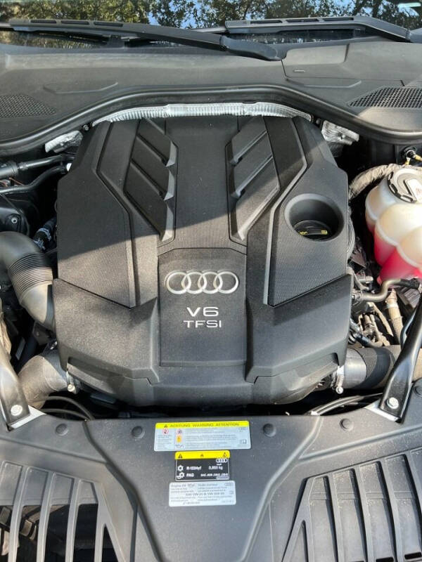 2019 Audi A8 Base photo 24