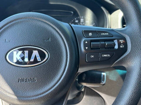 2016 Kia Sorento L