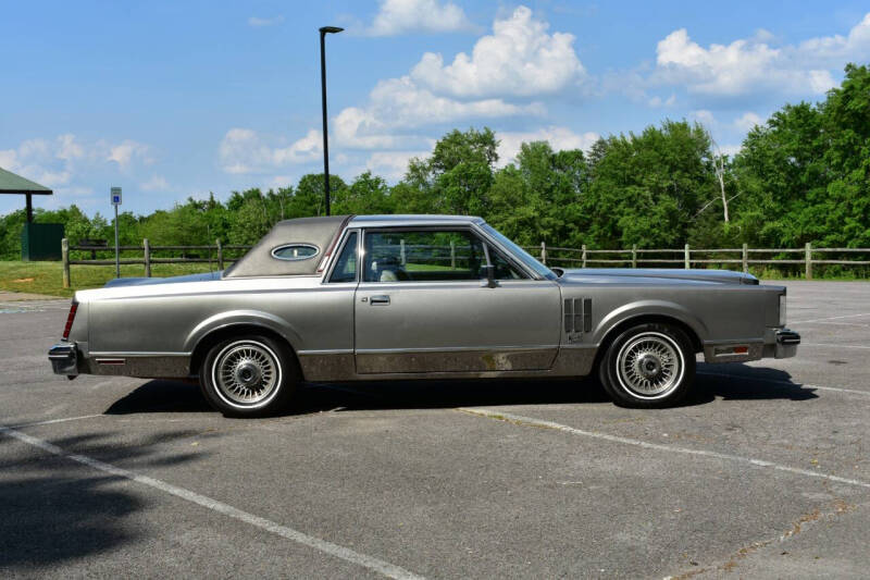 1981 Lincoln Mark VI