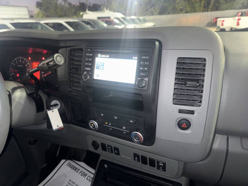 2019 Nissan NV 2500 HD SV