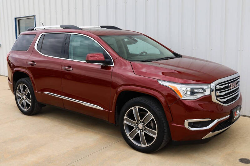 2017 GMC Acadia Denali