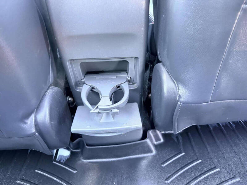 2012 Toyota Prius v Five