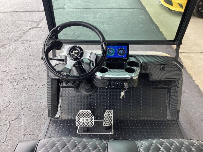 2024 Epic Carts I40-L