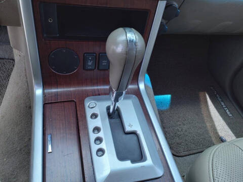 2008 Nissan Pathfinder LE