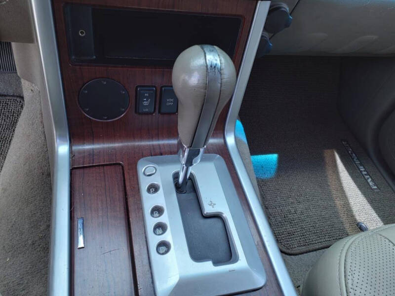 2008 Nissan Pathfinder LE