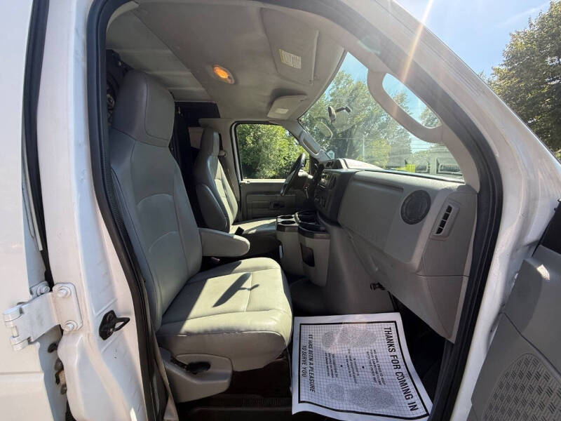 2011 Ford E-Series