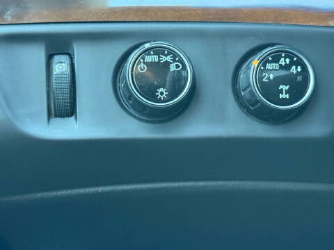 2016 Cadillac Escalade Luxury Collection