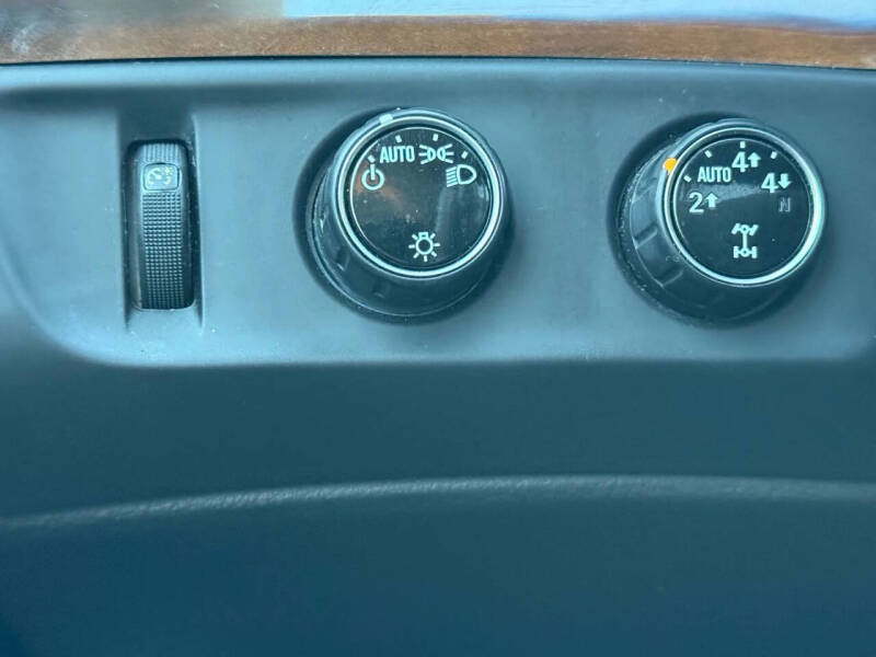 2016 Cadillac Escalade Luxury Collection