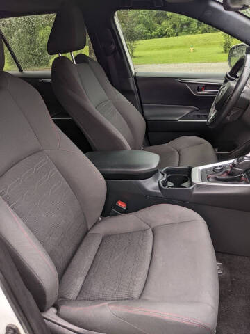 2021 Toyota RAV4 Prime SE