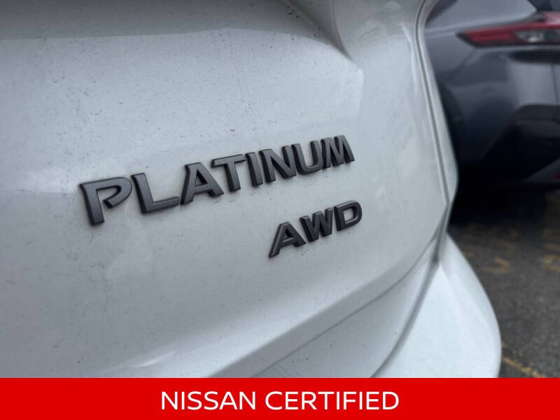 2025 Nissan Rogue Platinum