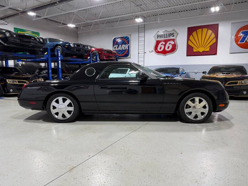 2002 Ford Thunderbird Deluxe