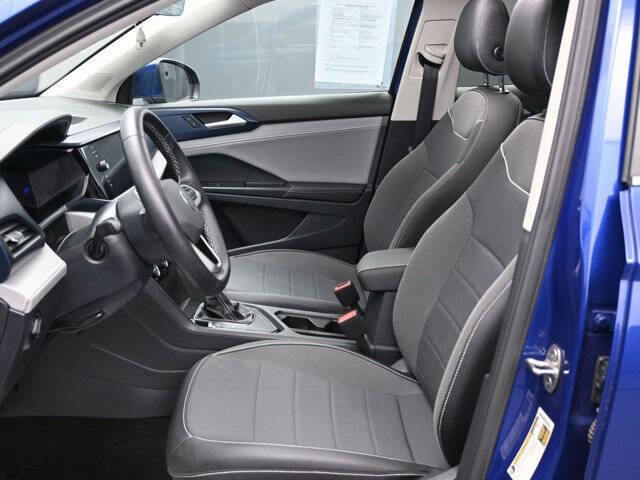 2024 Volkswagen Taos SE