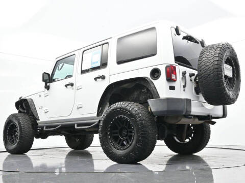 2016 Jeep Wrangler Unlimited Sahara