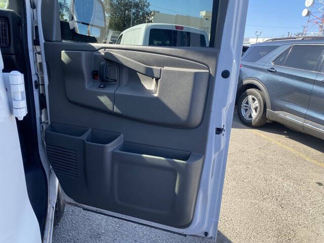 2016 Chevrolet Express 2500
