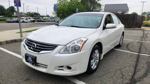 2011 Nissan Altima for sale at B&B Auto LLC in Union NJ