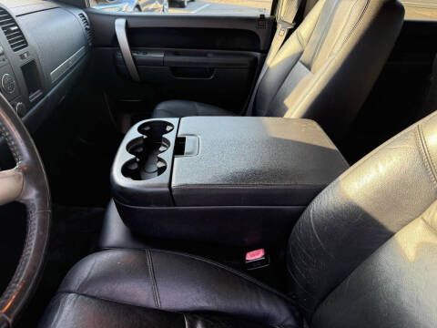2011 Chevrolet Silverado 1500 LT