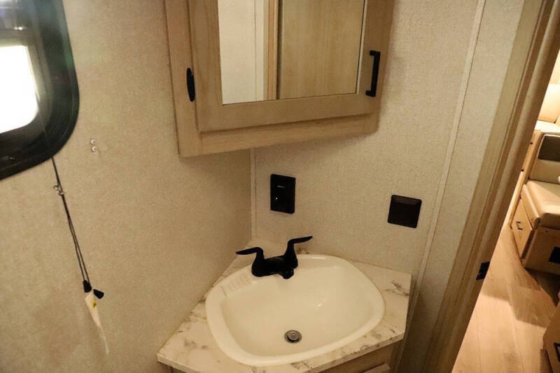 2022 EAST TO WEST ALTA 2100MBH