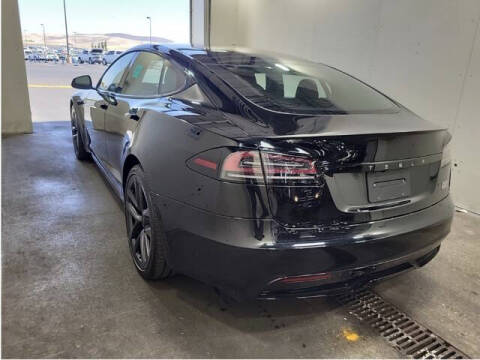 2023 Tesla Model S Plaid