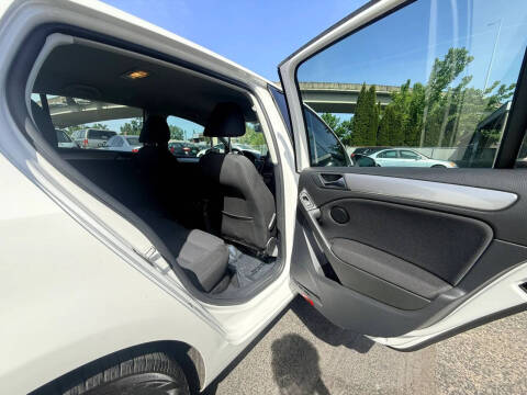 2013 Volkswagen Golf