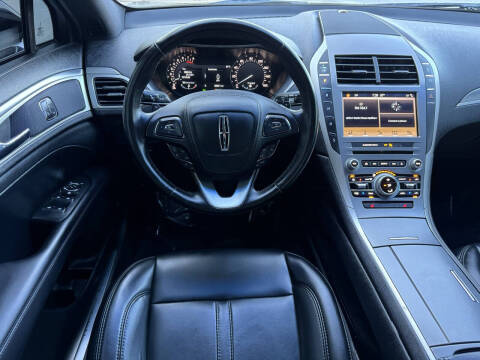 2017 Lincoln MKZ Premiere