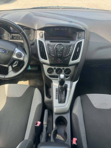 2012 Ford Focus SE