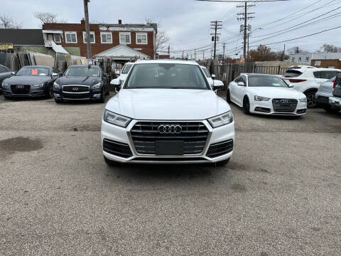 2018 Audi Q5 2.0T quattro Premium Plus