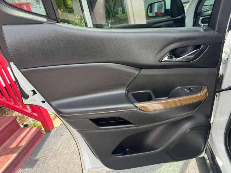 2018 GMC Acadia SLE-2